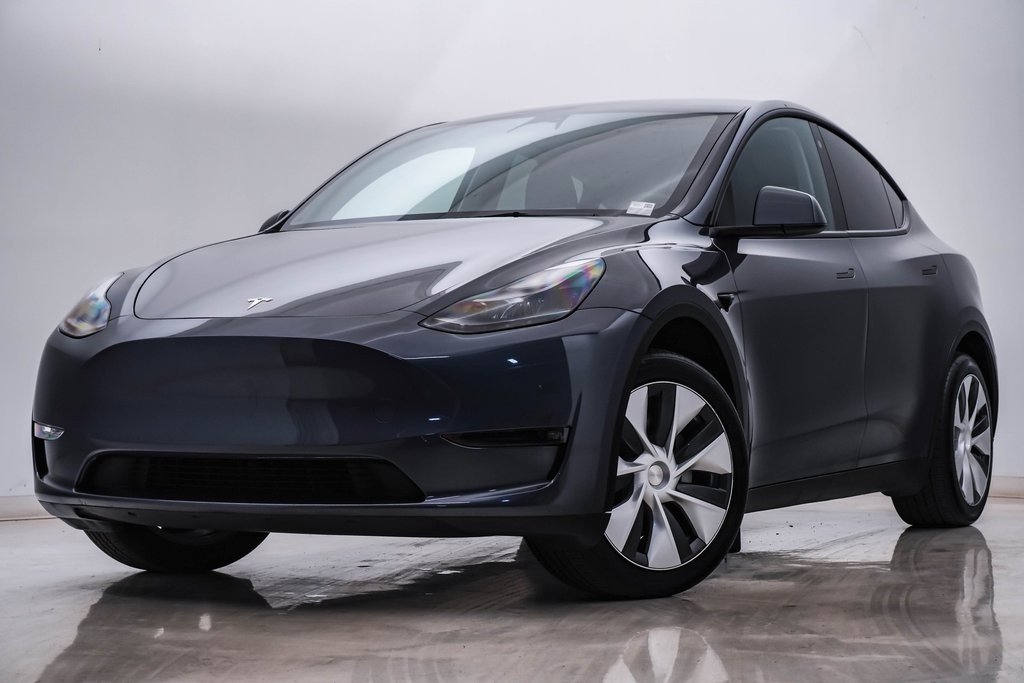 2023 Tesla Model Y Long Range 1