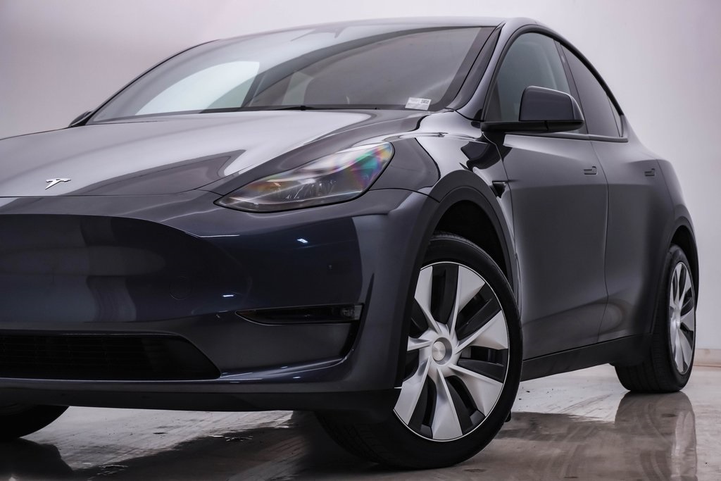 2023 Tesla Model Y Long Range 2