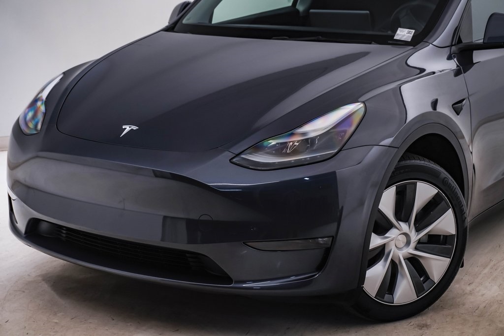 2023 Tesla Model Y Long Range 4