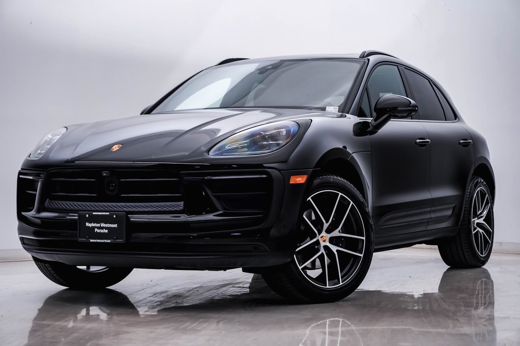 2024 Porsche Macan  1