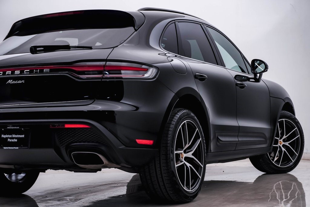 2024 Porsche Macan  10