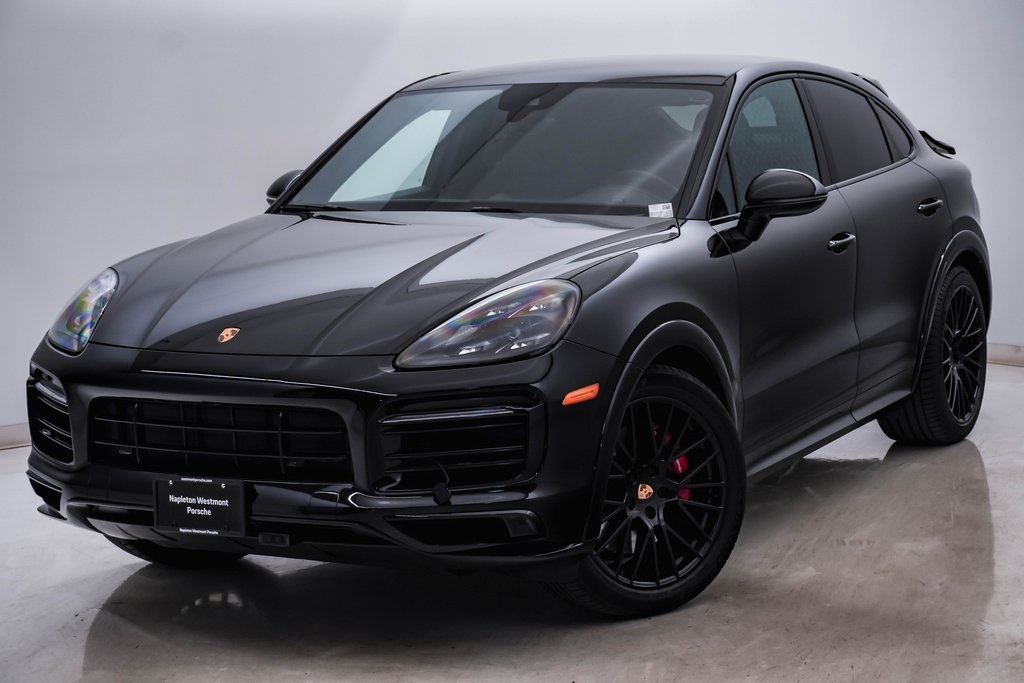 2021 Porsche Cayenne Coupe GTS 3