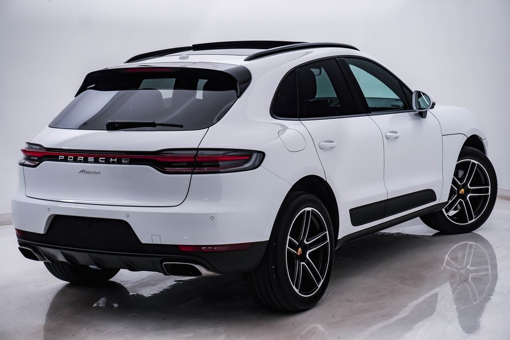 2021 Porsche Macan  11