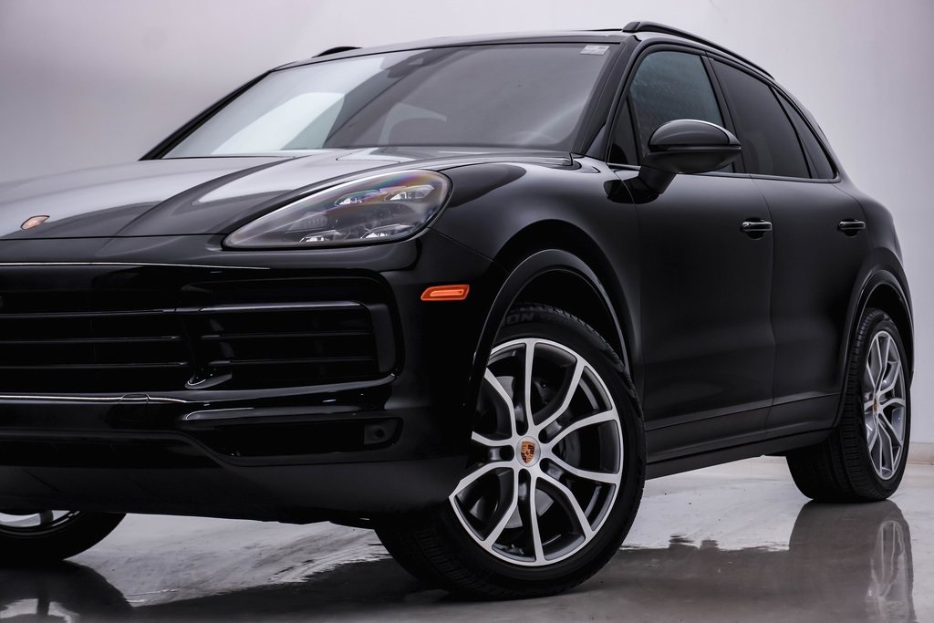 2022 Porsche Cayenne S 2