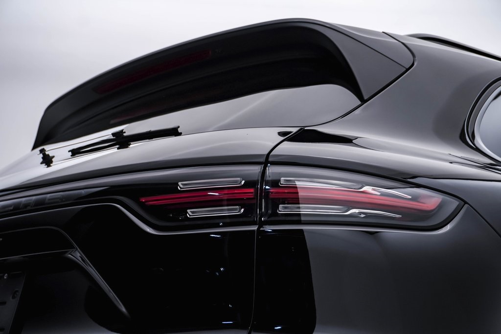 2022 Porsche Cayenne S 13