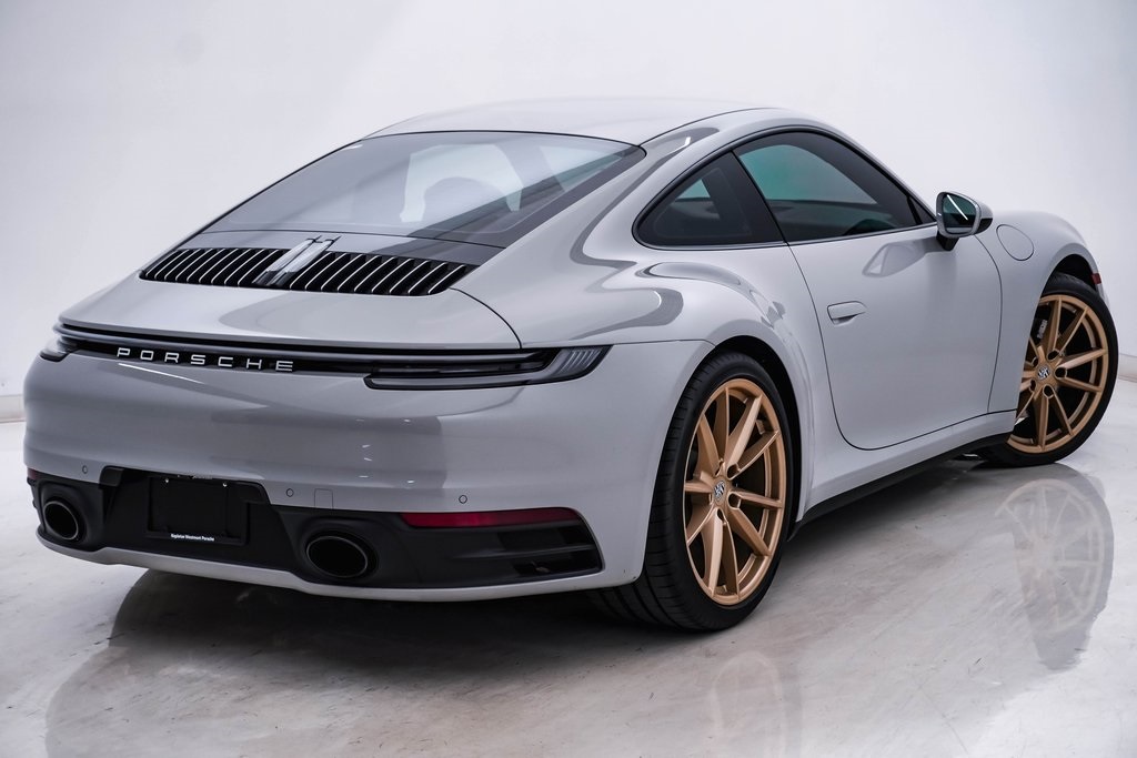 2024 Porsche 911 Carrera 4S 11