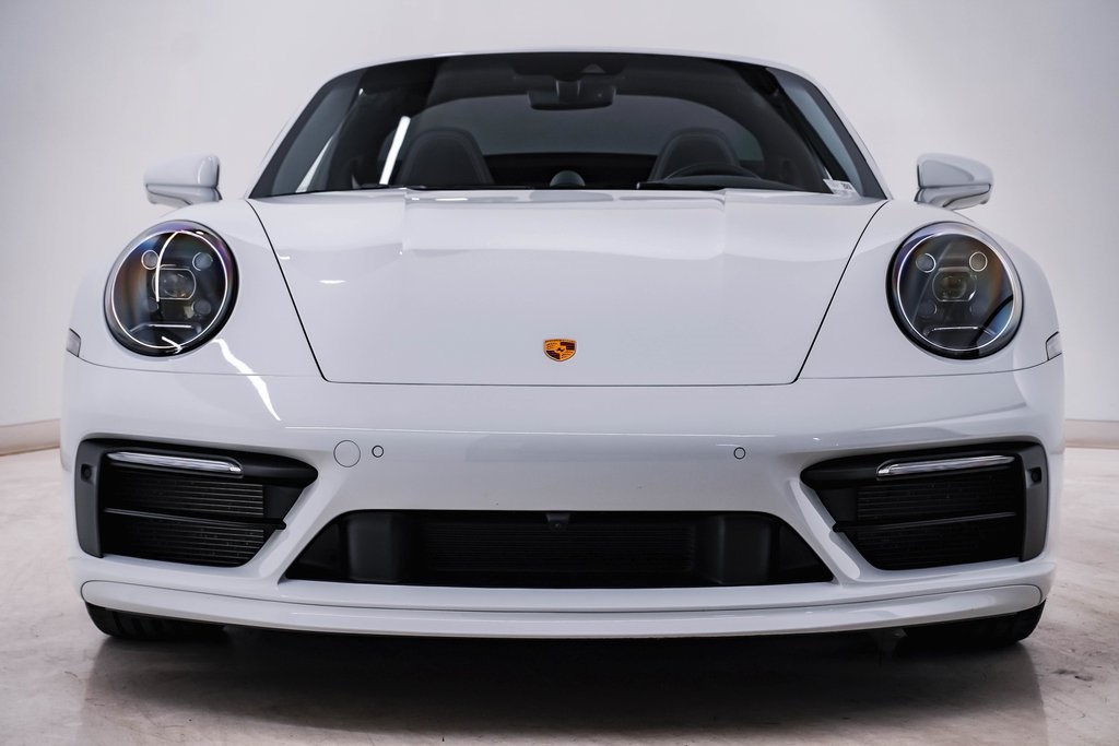 2022 Porsche 911 Targa 4 6