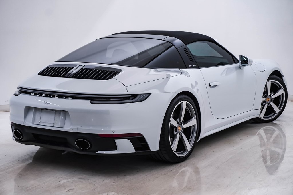 2022 Porsche 911 Targa 4 9