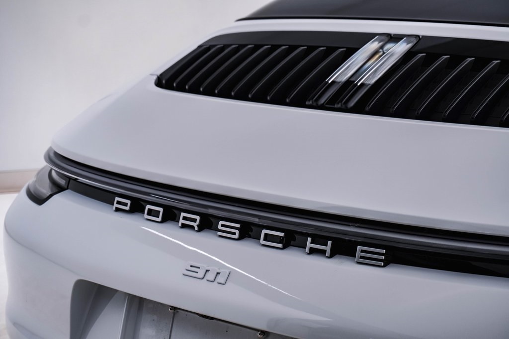 2022 Porsche 911 Targa 4 17