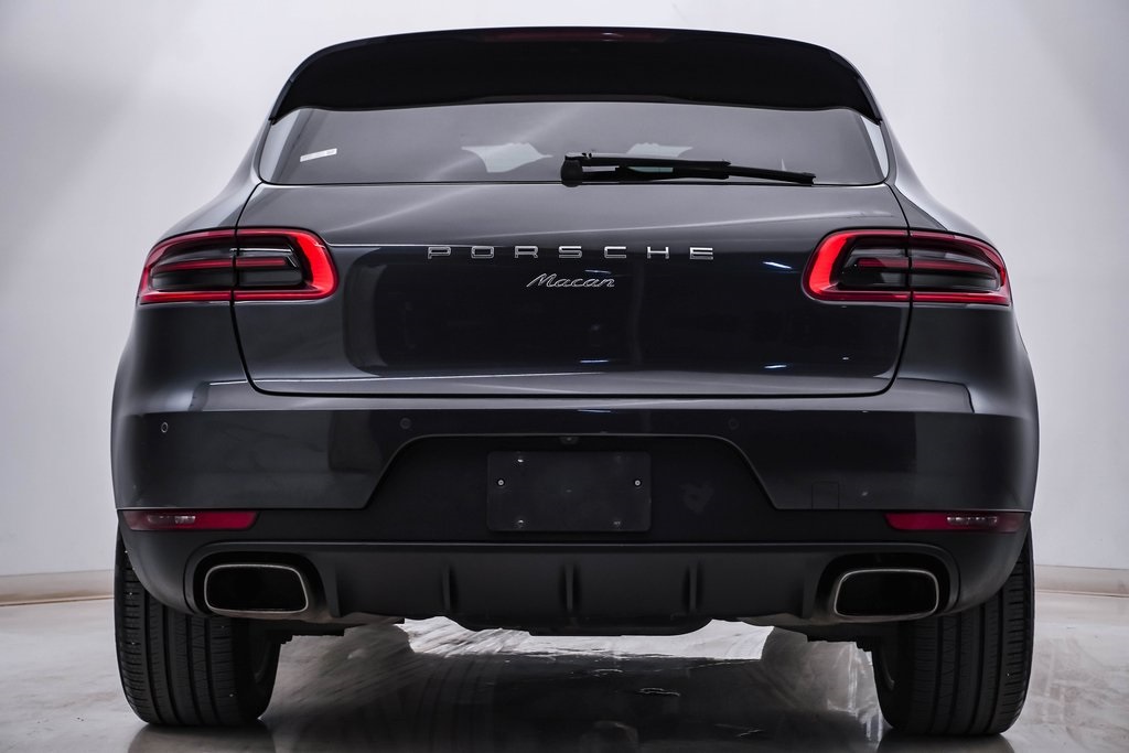 2018 Porsche Macan  8