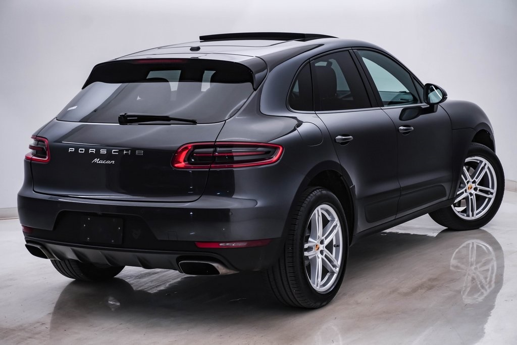 2018 Porsche Macan  11