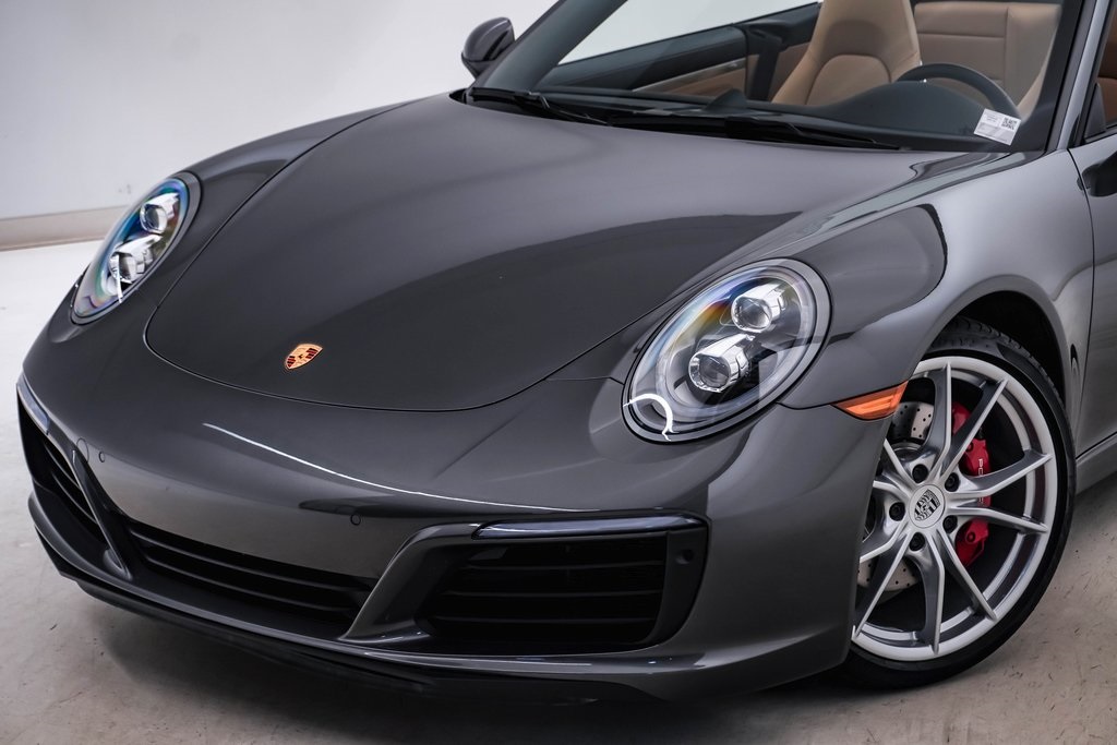 2019 Porsche 911 Carrera S 4