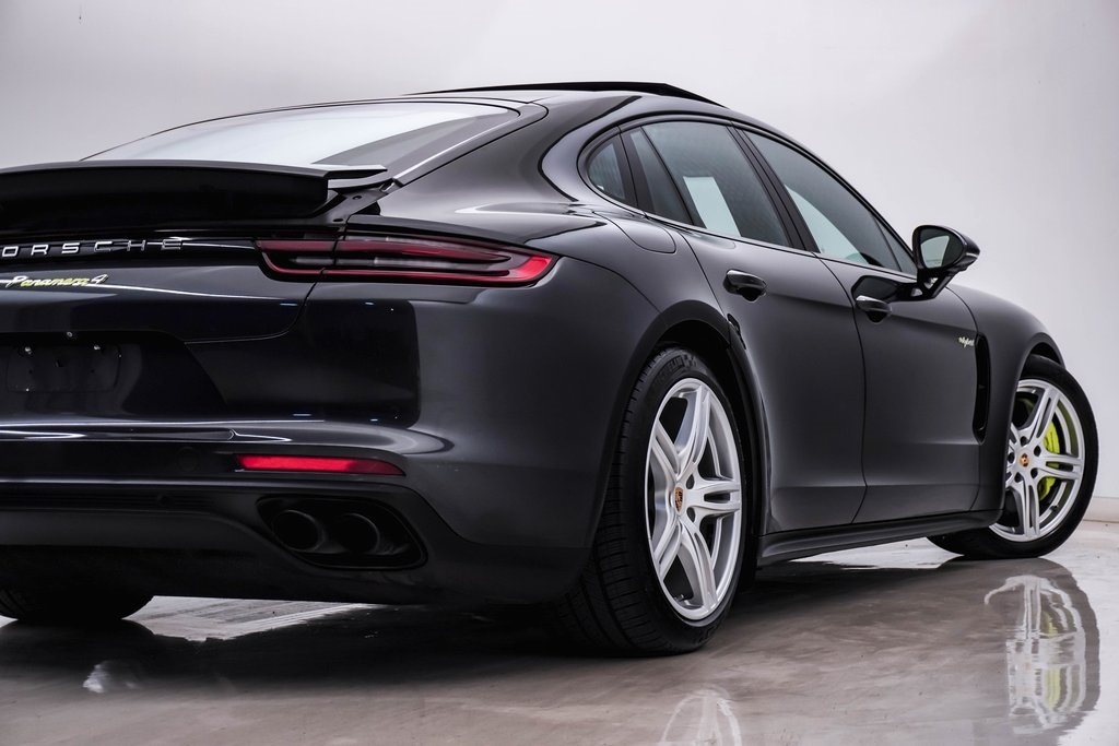 2018 Porsche Panamera E-Hybrid 4 10