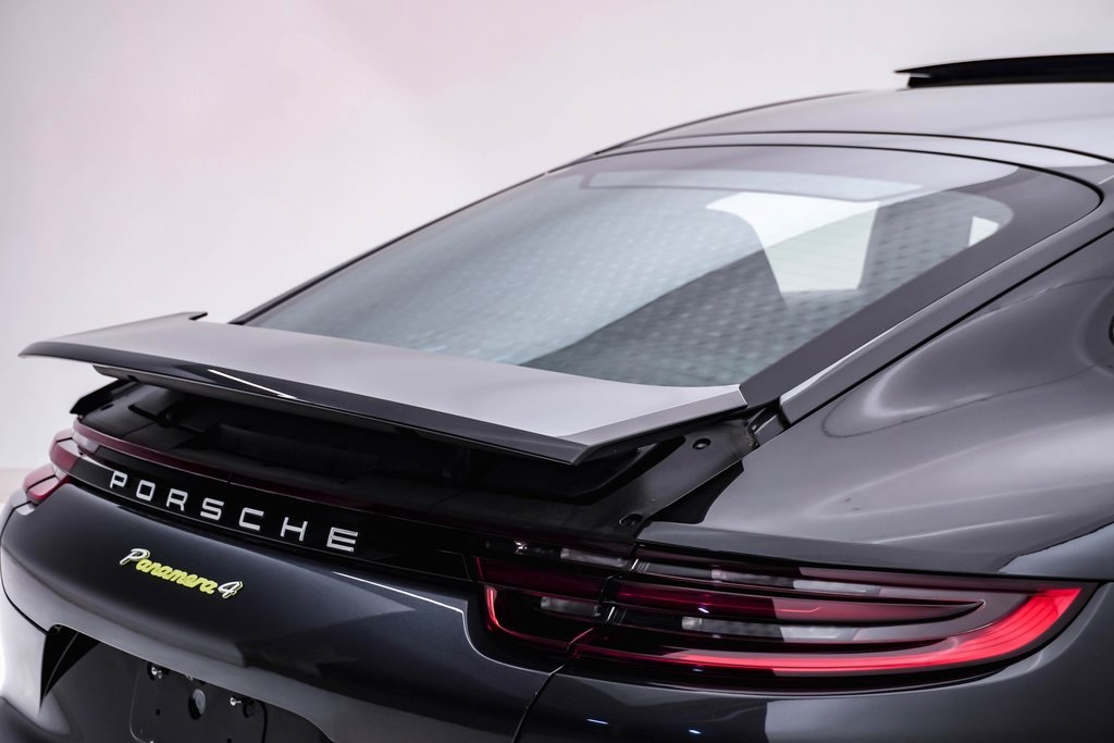 2018 Porsche Panamera E-Hybrid 4 13