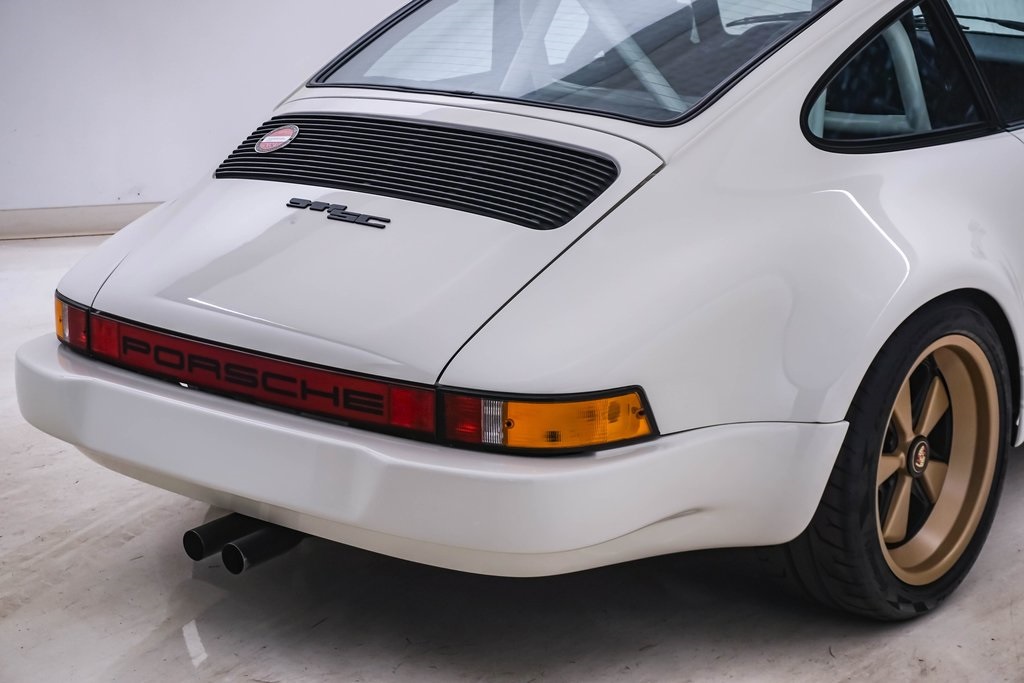 1983 Porsche 911 SC 15