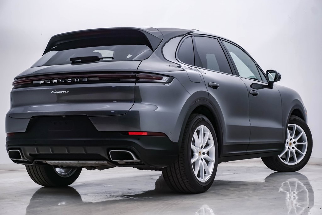 2024 Porsche Cayenne  9