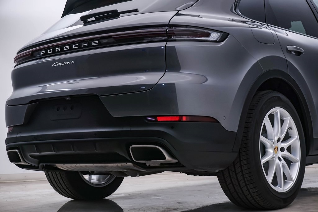 2024 Porsche Cayenne  12