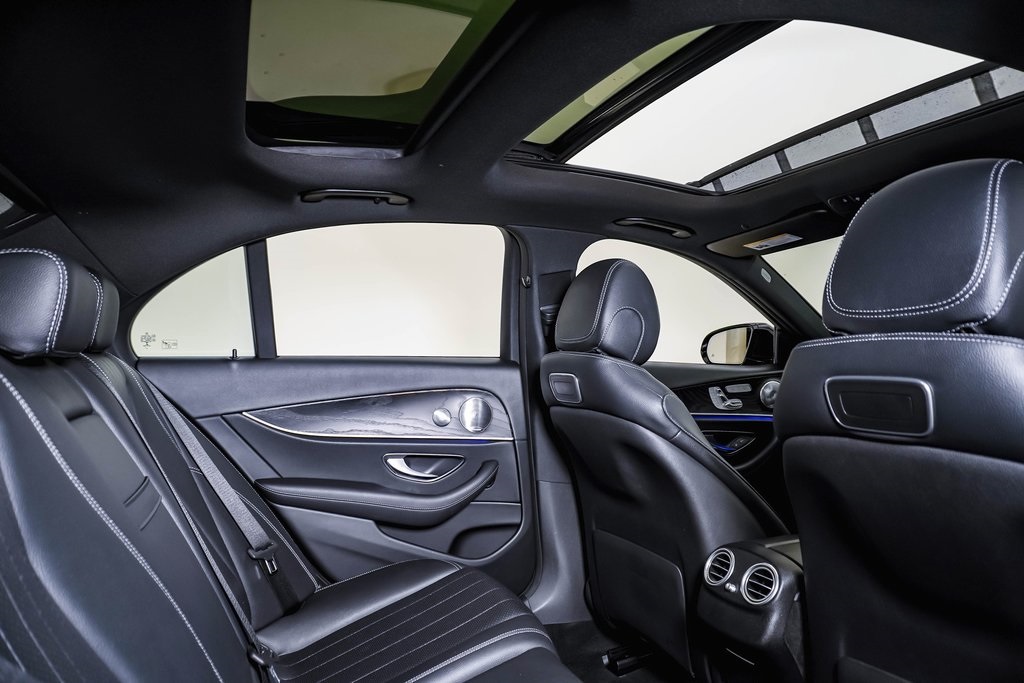 2019 Mercedes-Benz E-Class E 300 16