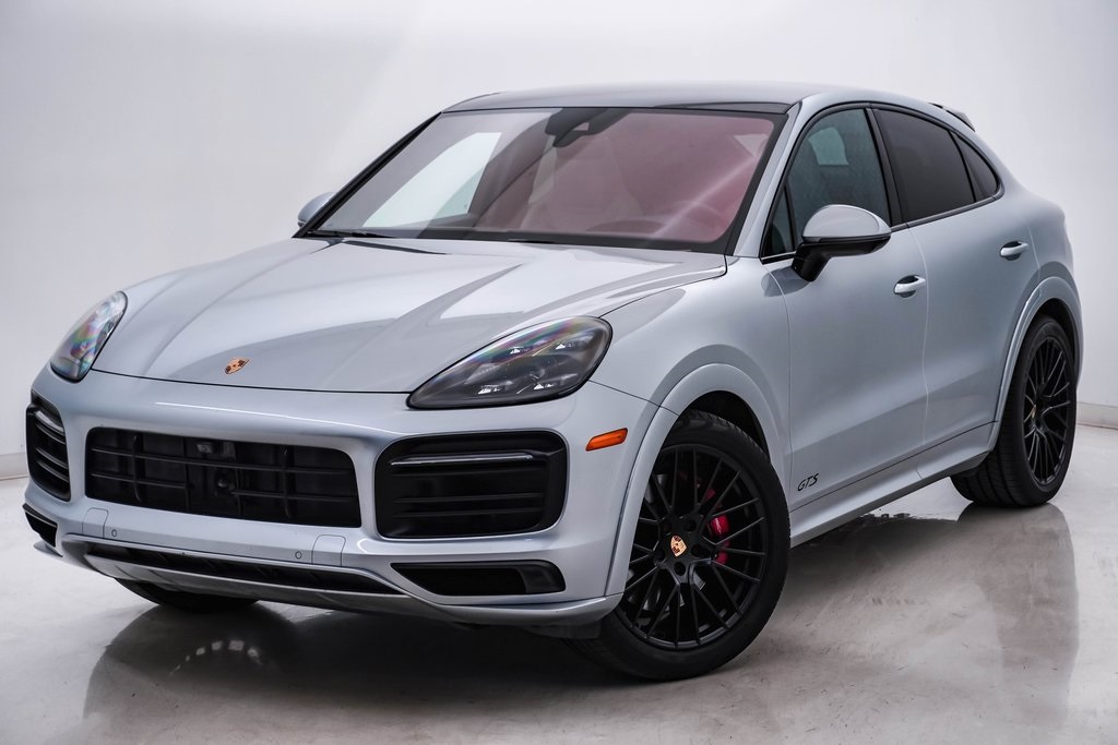 2021 Porsche Cayenne Coupe GTS 3