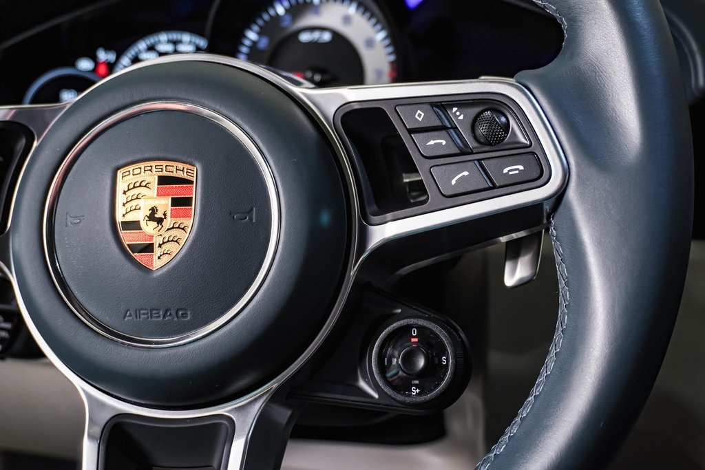 2021 Porsche Cayenne Coupe GTS 23