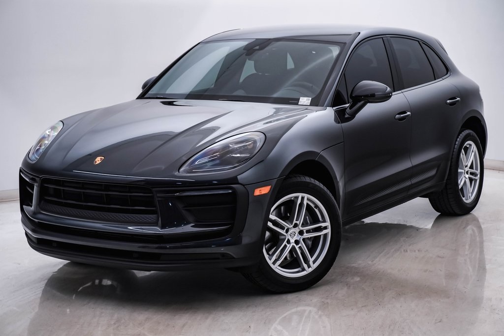 2022 Porsche Macan  3