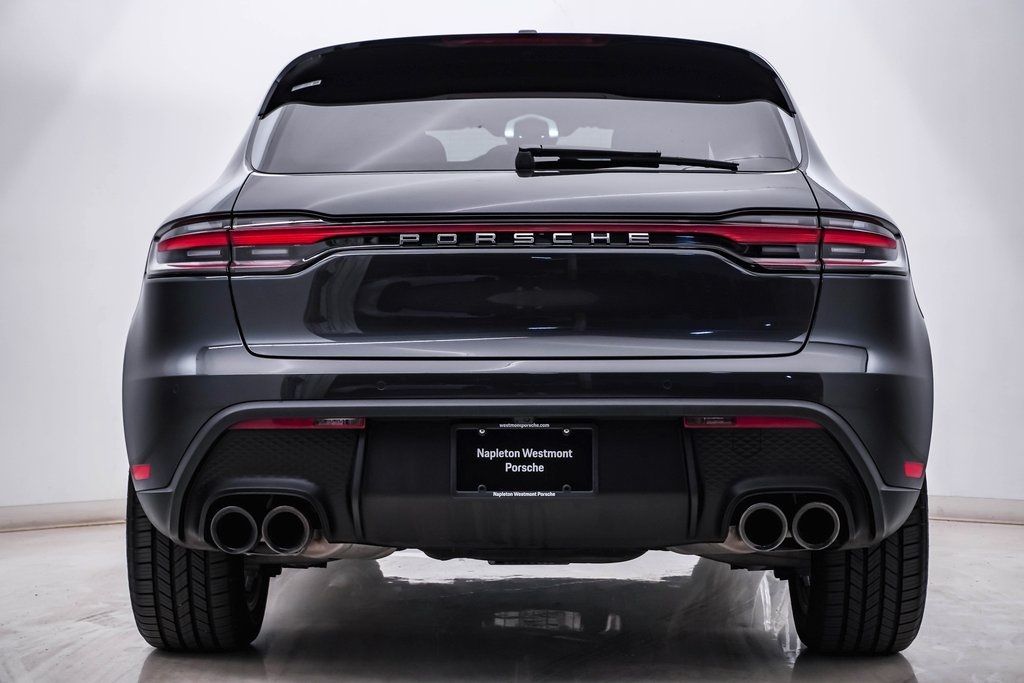 2022 Porsche Macan  8