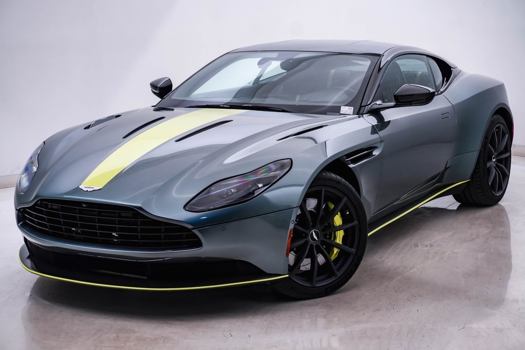 2019 Aston Martin DB11 AMR 3