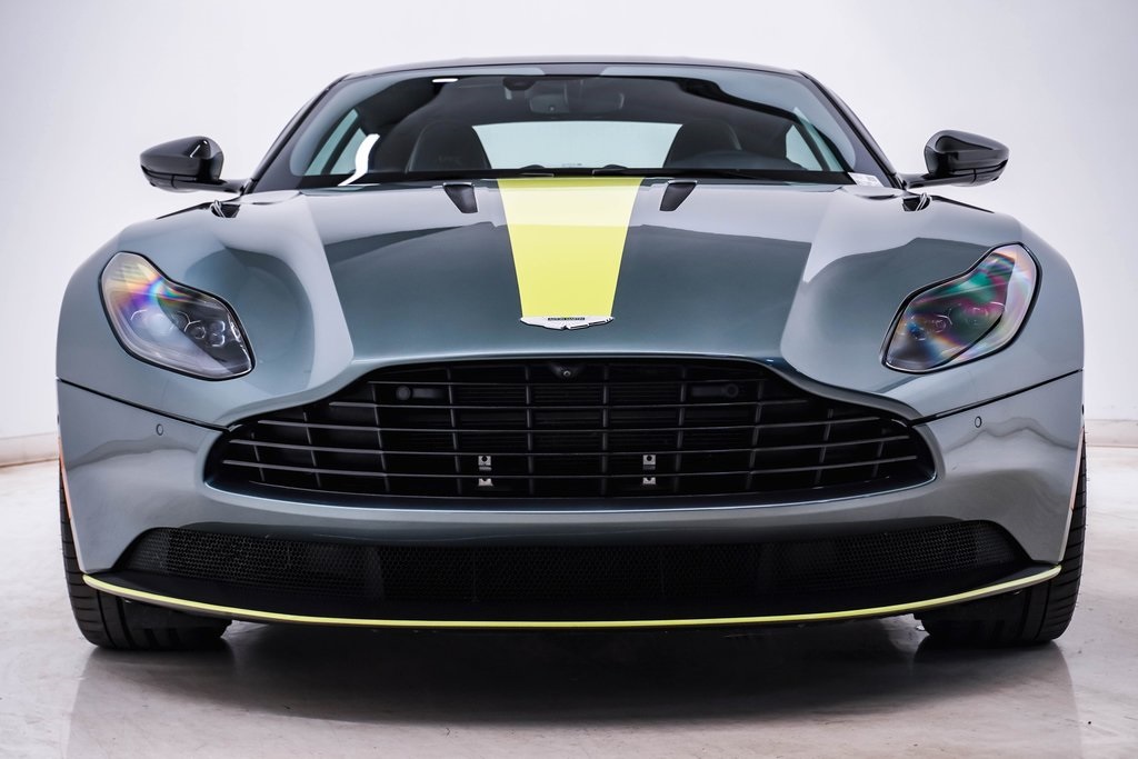 2019 Aston Martin DB11 AMR 8