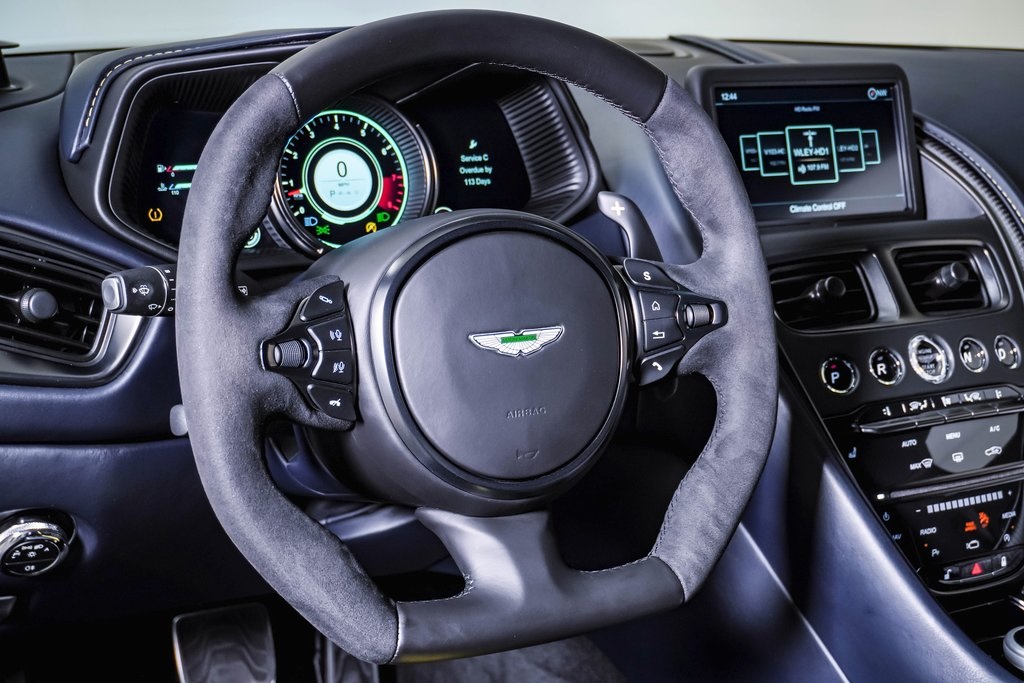 2019 Aston Martin DB11 AMR 28