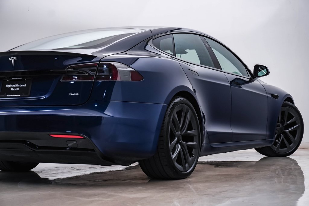 2022 Tesla Model S Plaid 10