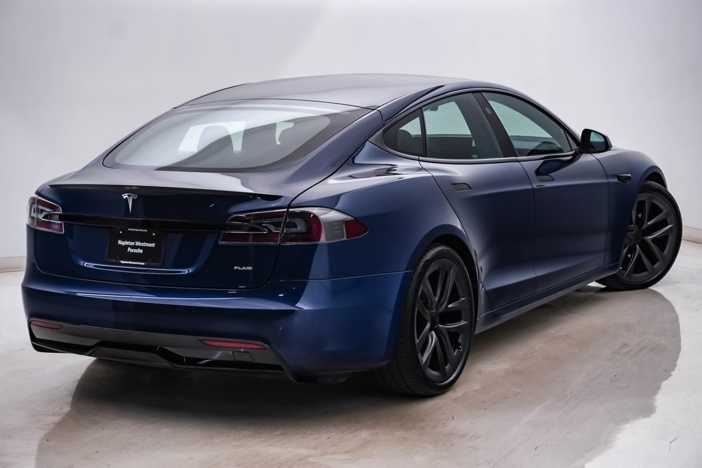 2022 Tesla Model S Plaid 11