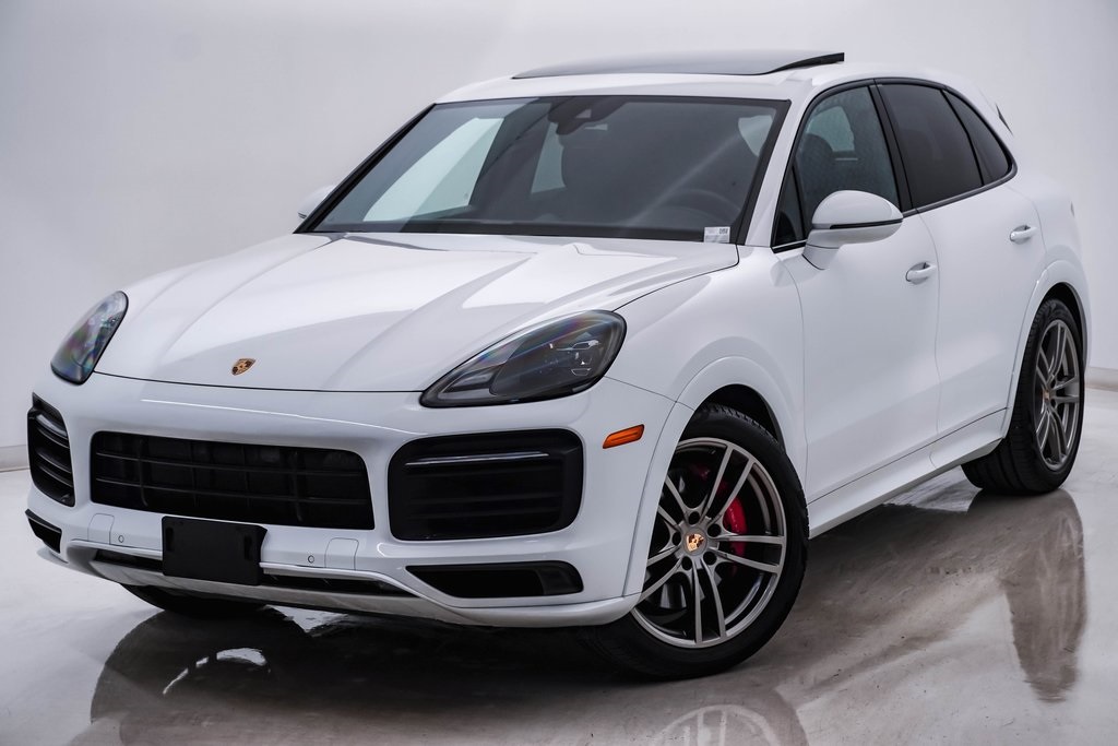 2021 Porsche Cayenne GTS 3