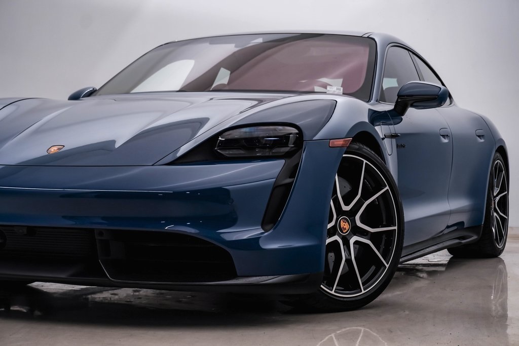 2023 Porsche Taycan Turbo S 2