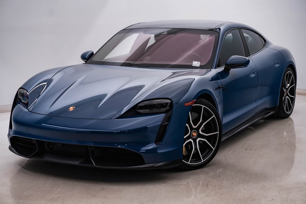 2023 Porsche Taycan Turbo S 3