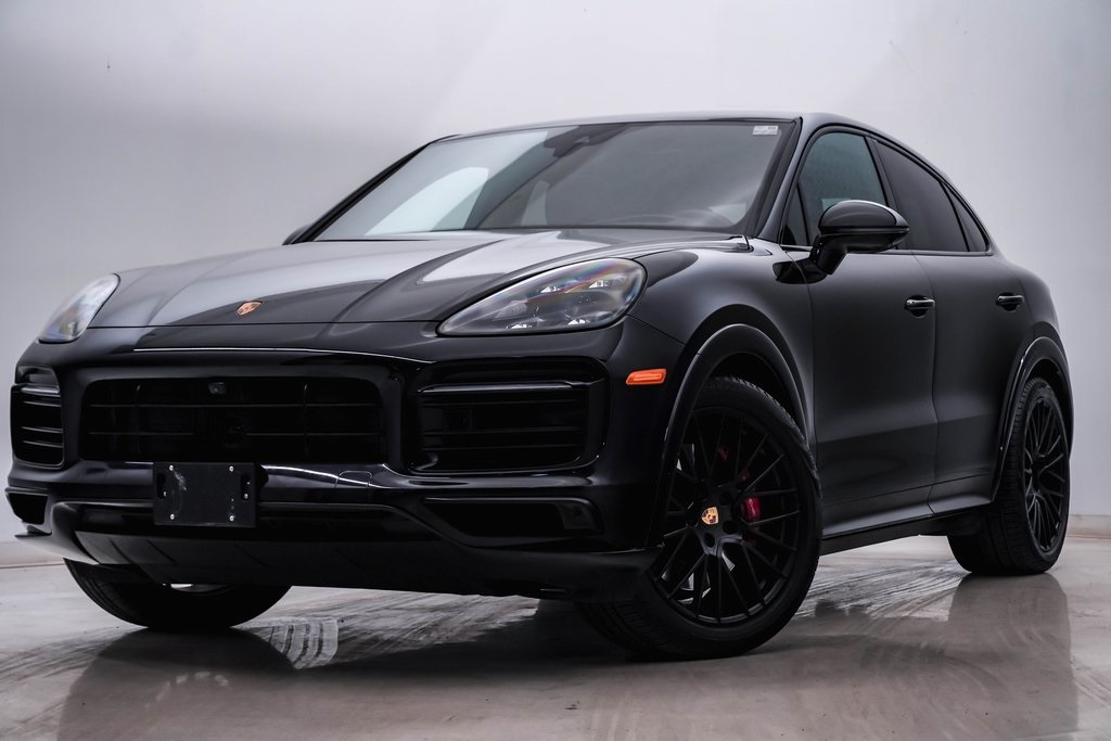 2022 Porsche Cayenne Coupe GTS 1