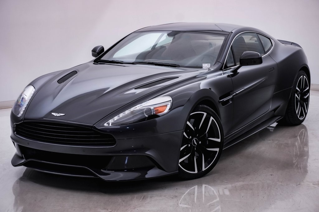 2015 Aston Martin Vanquish V12 3