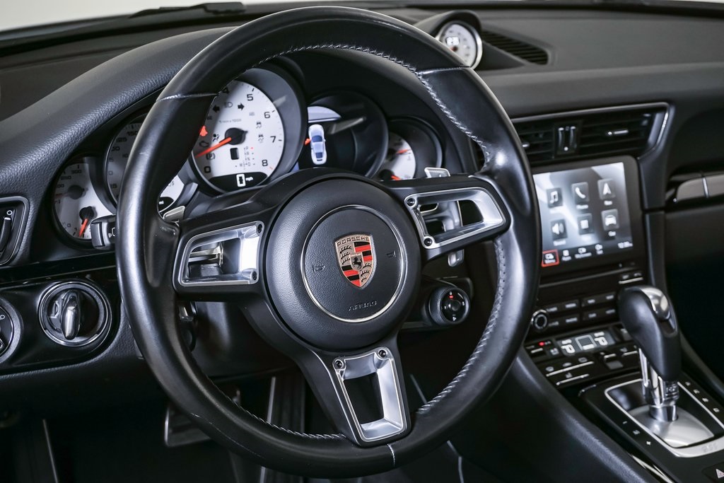 2019 Porsche 911 Carrera T 25