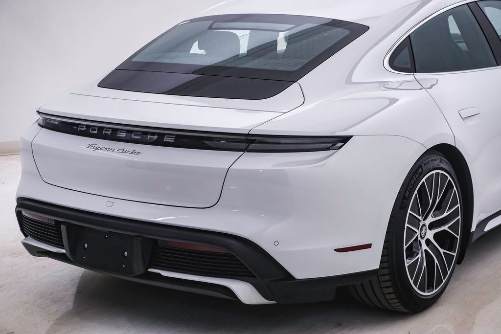 2023 Porsche Taycan Turbo 12