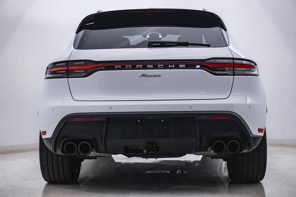 2024 Porsche Macan  8