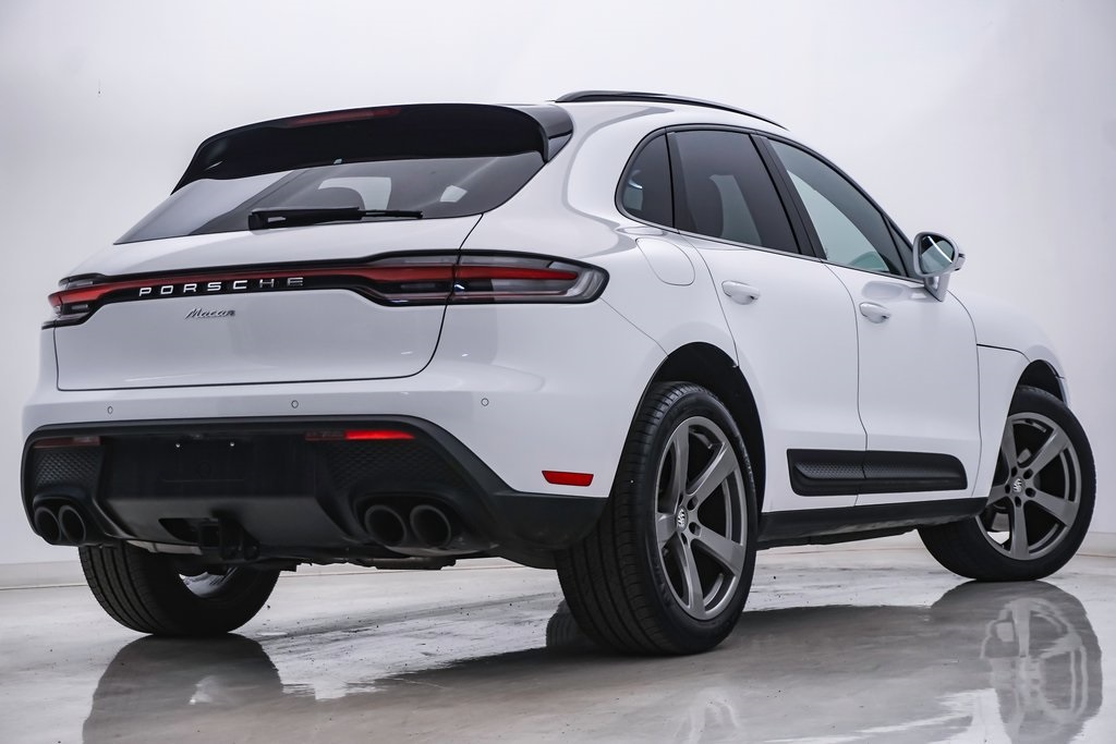 2024 Porsche Macan  9