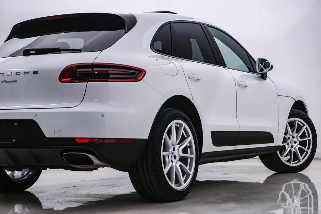 2018 Porsche Macan  10