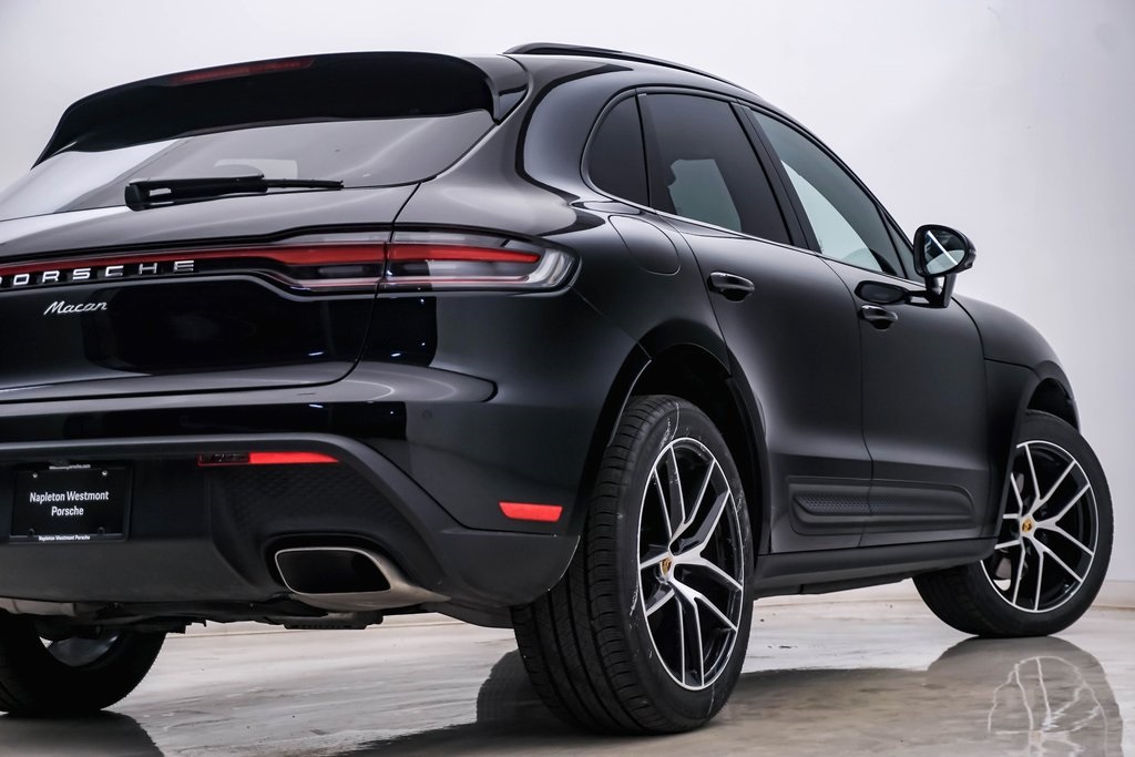 2024 Porsche Macan  10