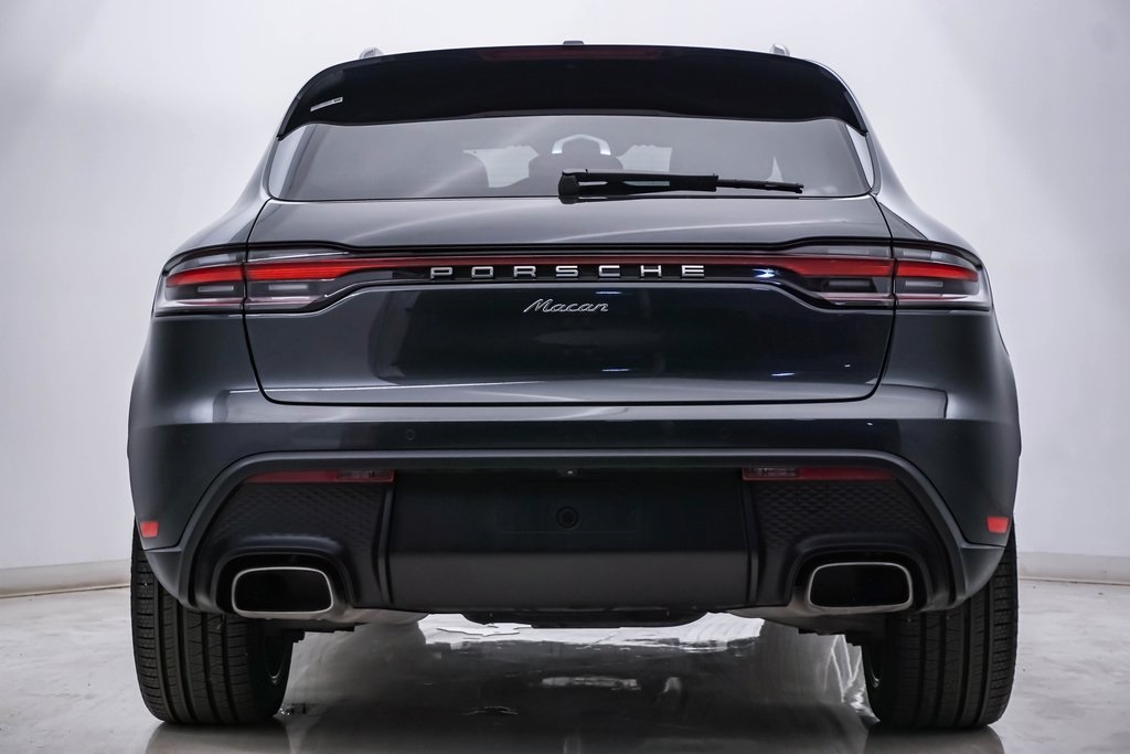 2024 Porsche Macan  8