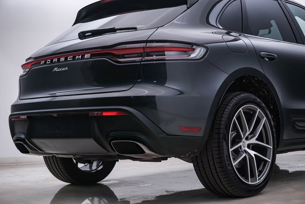 2024 Porsche Macan  12