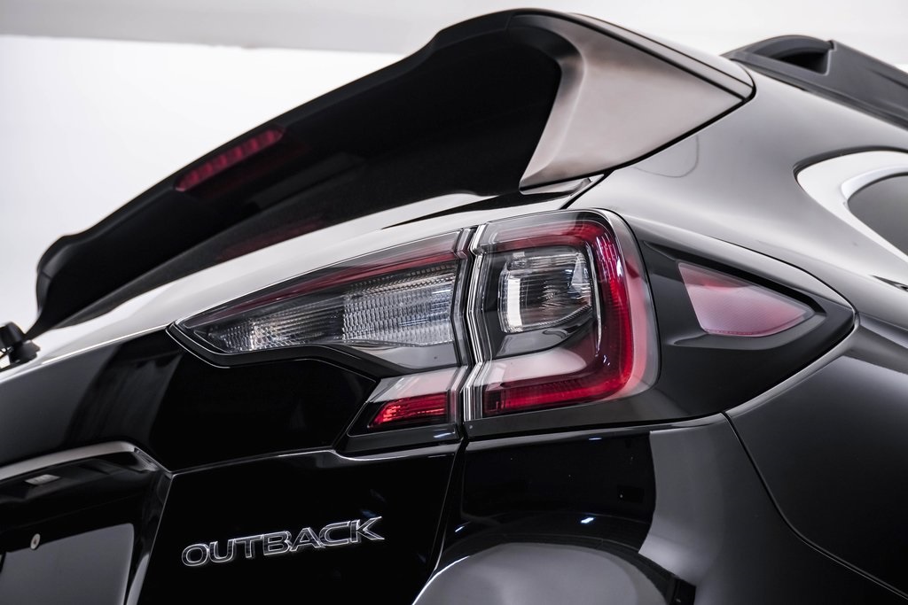 2020 Subaru Outback Premium 13