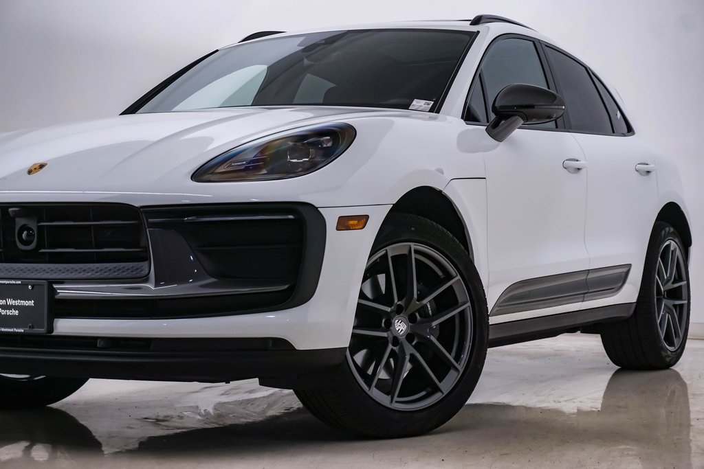 2024 Porsche Macan T 2