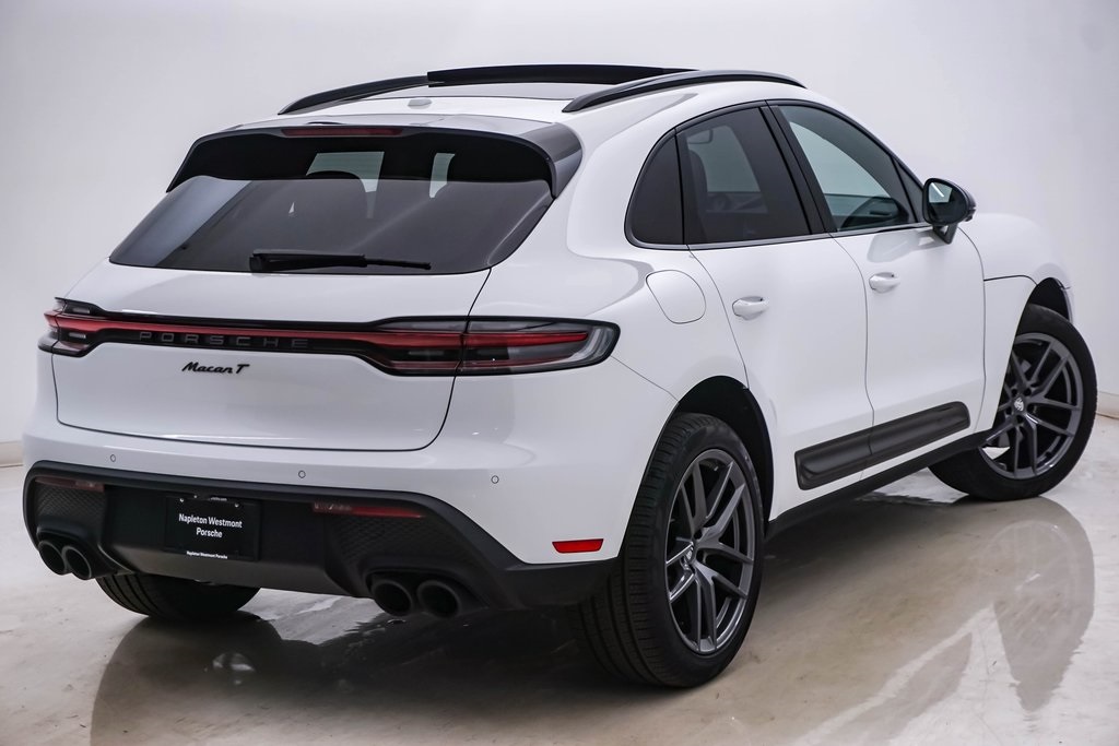 2024 Porsche Macan T 11