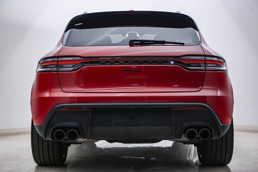 2024 Porsche Macan  8