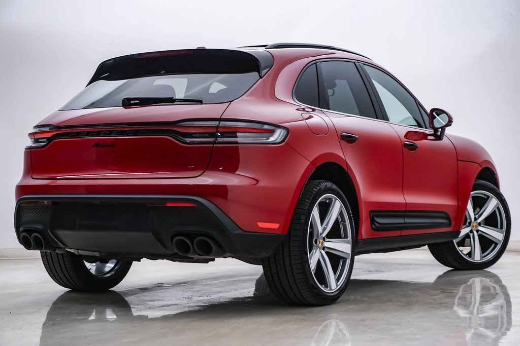 2024 Porsche Macan  9