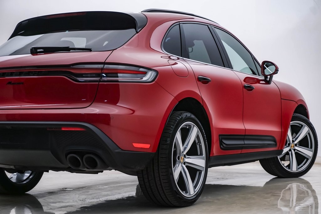 2024 Porsche Macan  10